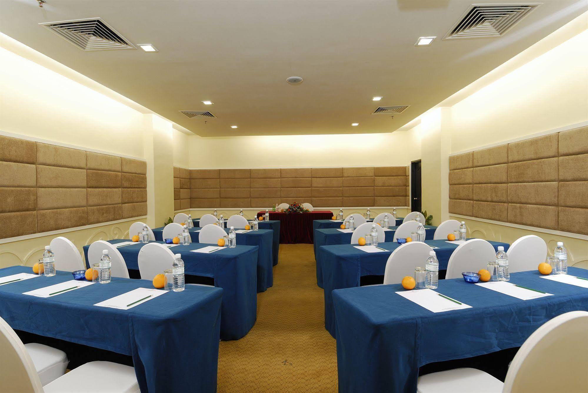 Borneo Royale Hotel Tawau Zewnętrze zdjęcie