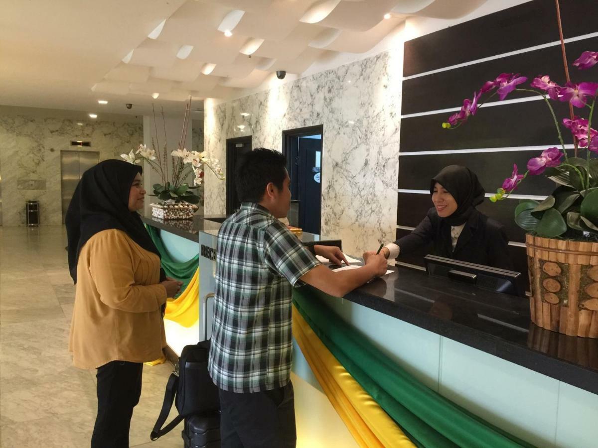 Borneo Royale Hotel Tawau Zewnętrze zdjęcie